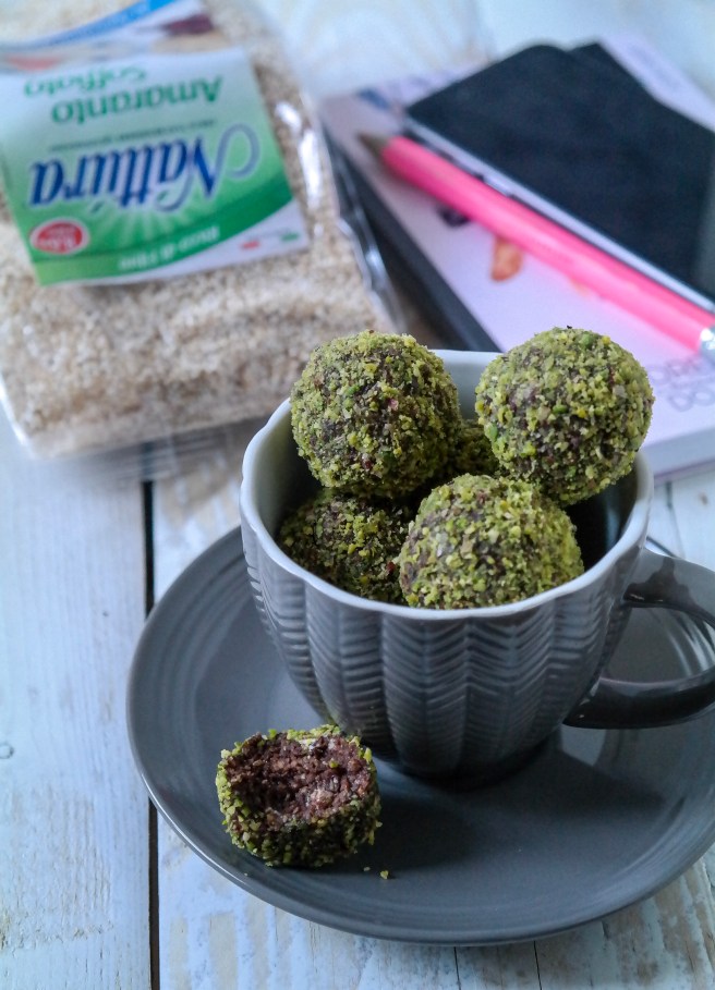 sugar free protein bites